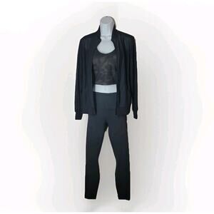 Yogalicious Lux Leggings + Beyond Yoga Mesh Bomber + 90 Degree Camo Top XS Activ